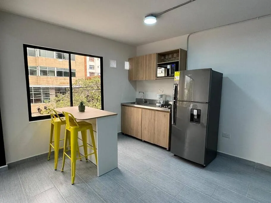 Nice And Very Comfortable Apt In Bolivariana Ac Medellín Appartement